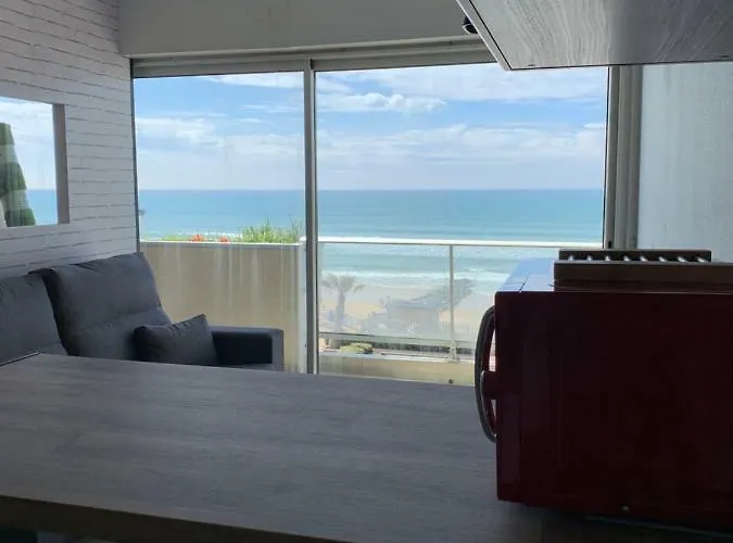 Front De Appartement *